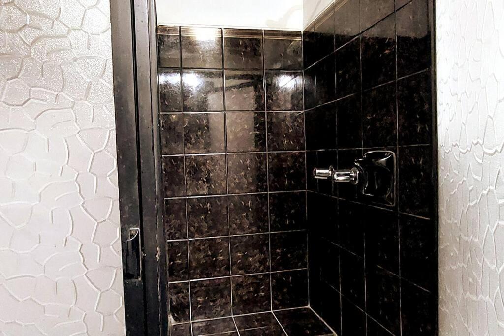 Apartamento Entero En Centro De Miraflores - 2 Habitaciones Lima Exterior foto
