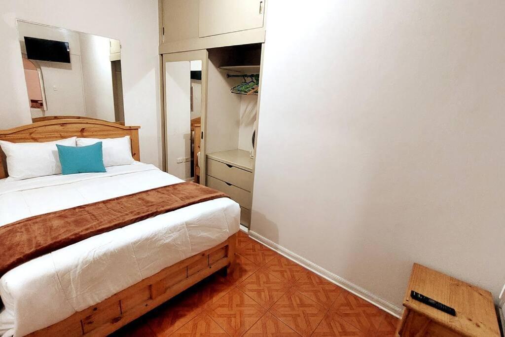 Apartamento Entero En Centro De Miraflores - 2 Habitaciones Lima Exterior foto